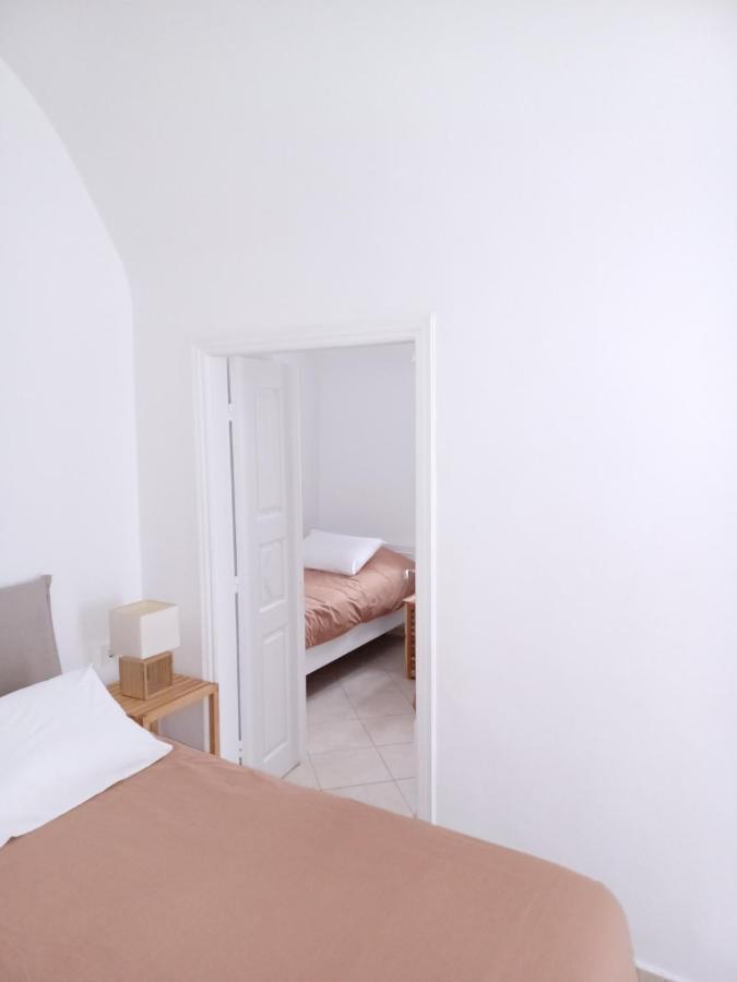 Top Oia Bagian luar foto