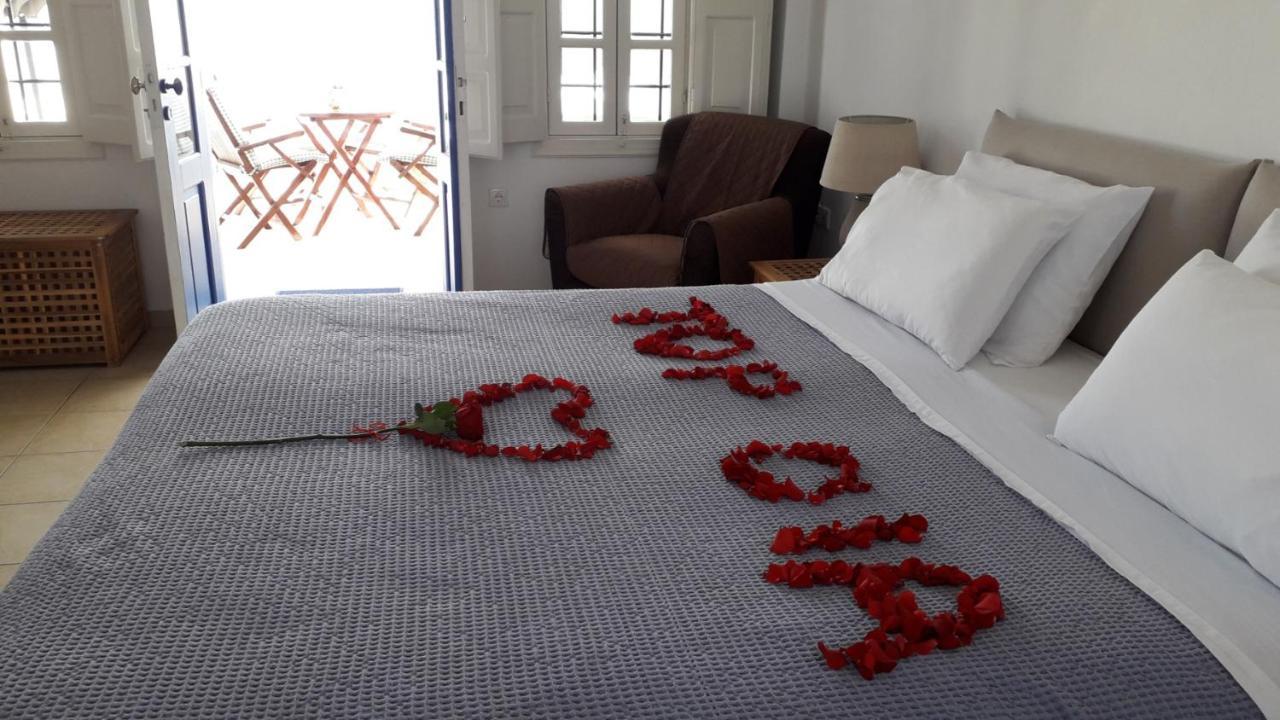 Top Oia Bagian luar foto