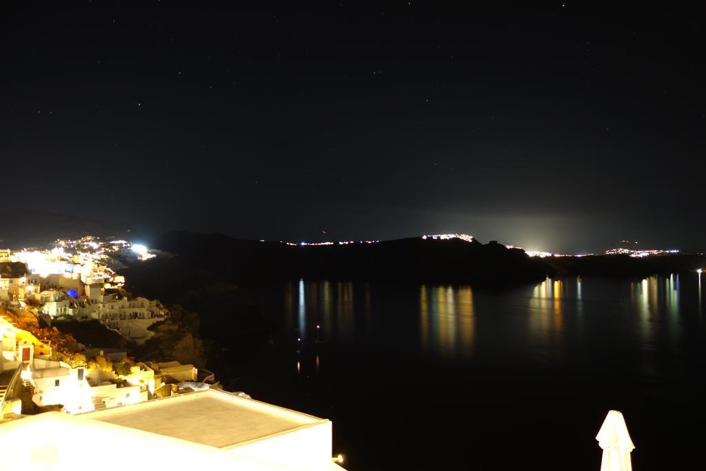Top Oia Bagian luar foto